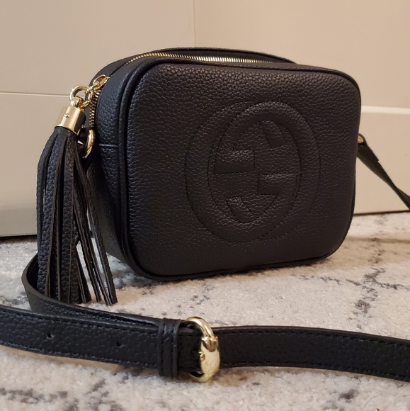 Handbags - Gucci Soho Disco crossbody bag
